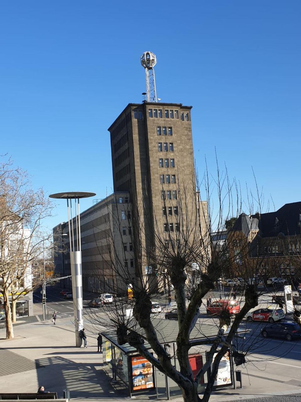 Stadtzimmer Am Bahnhof Aquisgrano Exterior foto